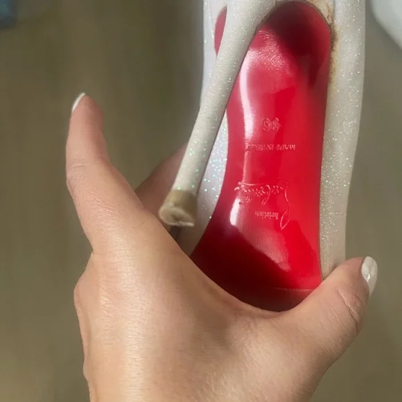 Beautiful Christian louboutin so Kate 36